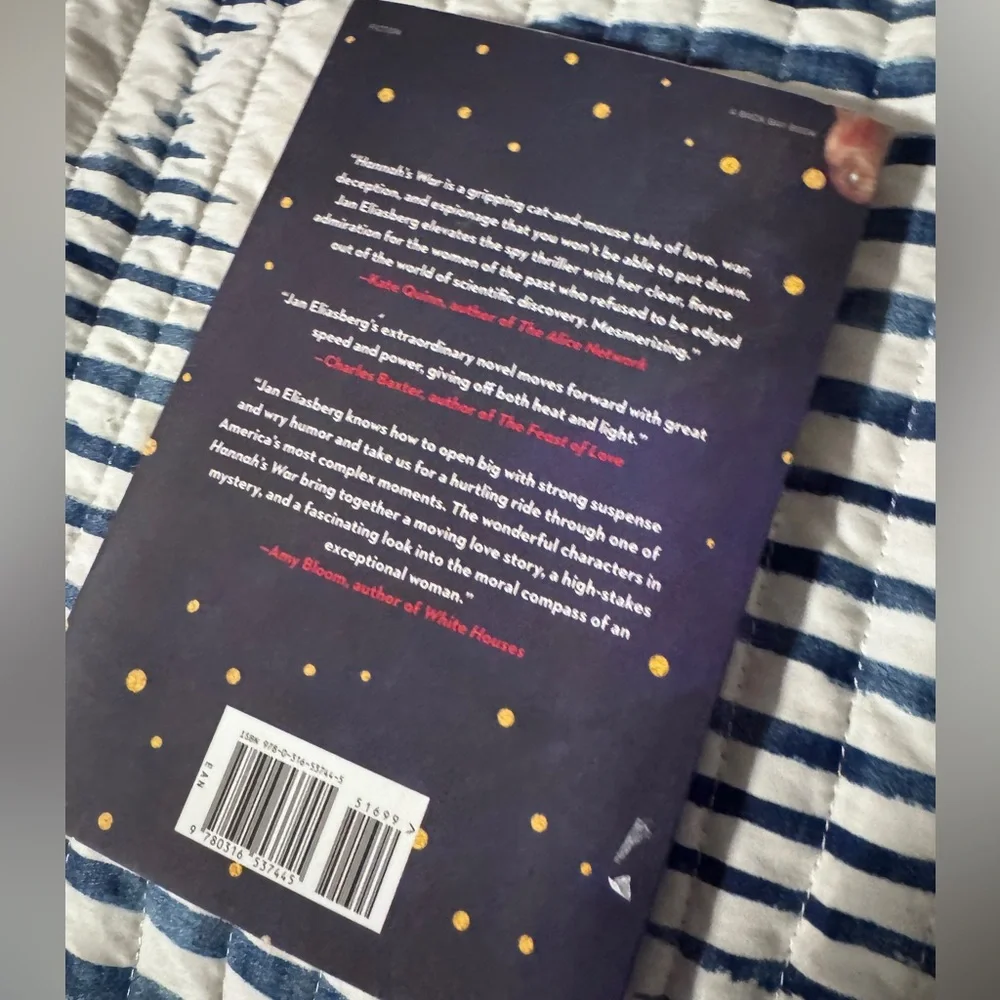 Hannah's War Novel by Jan Eliasberg - Like New!